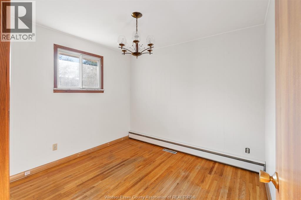 13918 Riverside Drive East, Tecumseh, ON - Indoor Photo Showing Other Room