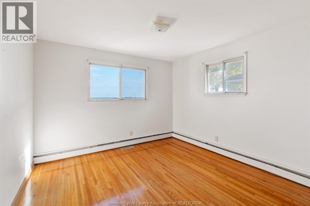 13918 Riverside Drive East, Tecumseh, ON - Indoor Photo Showing Other Room