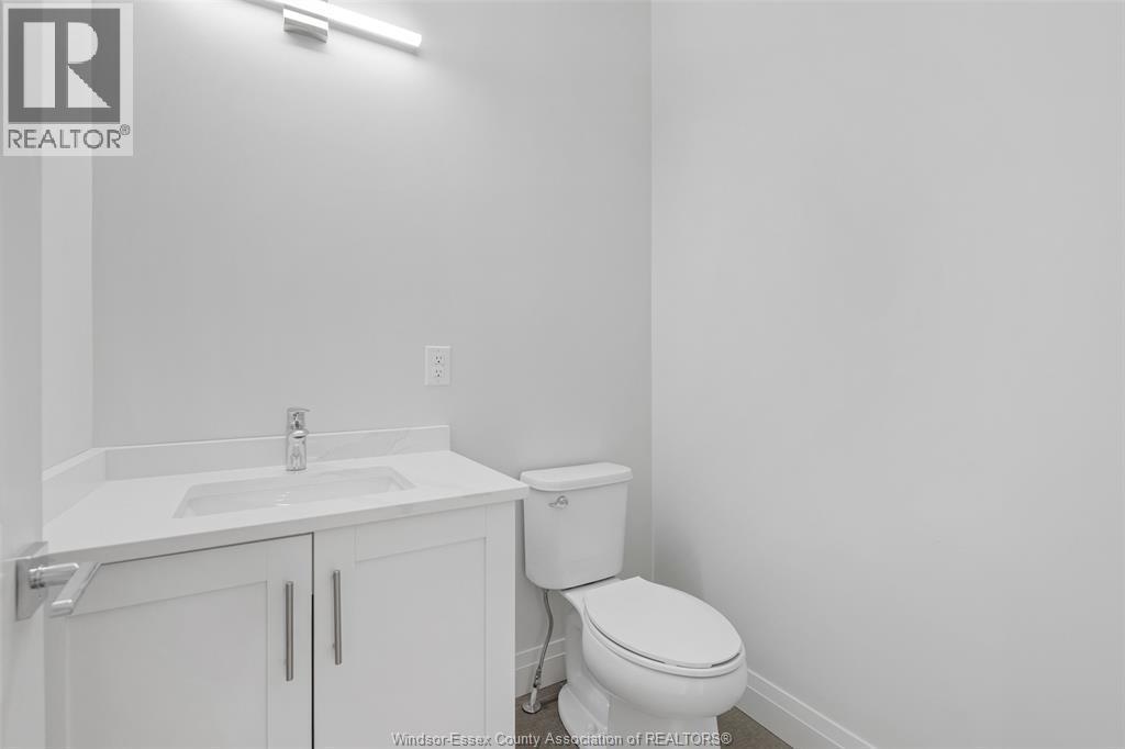 233 Watson Unit# 306, Windsor, ON - Indoor Photo Showing Bathroom