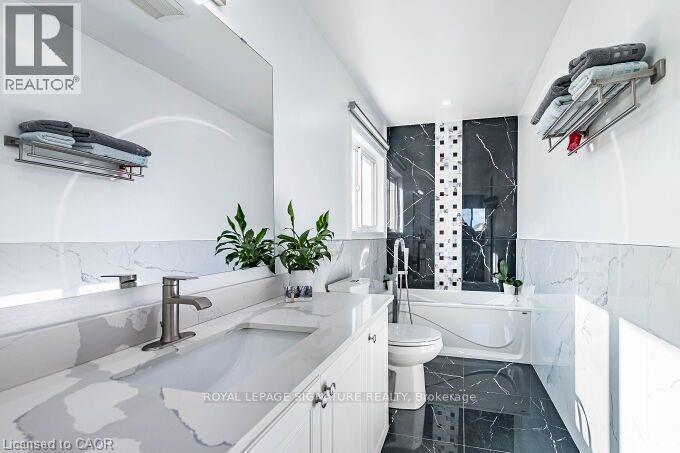 5708 Margarita Crescent, Mississauga, ON