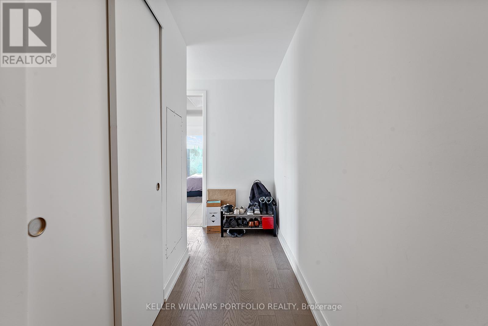 1512 - 161 Roehampton Avenue, Toronto, ON - Indoor Photo Showing Other Room