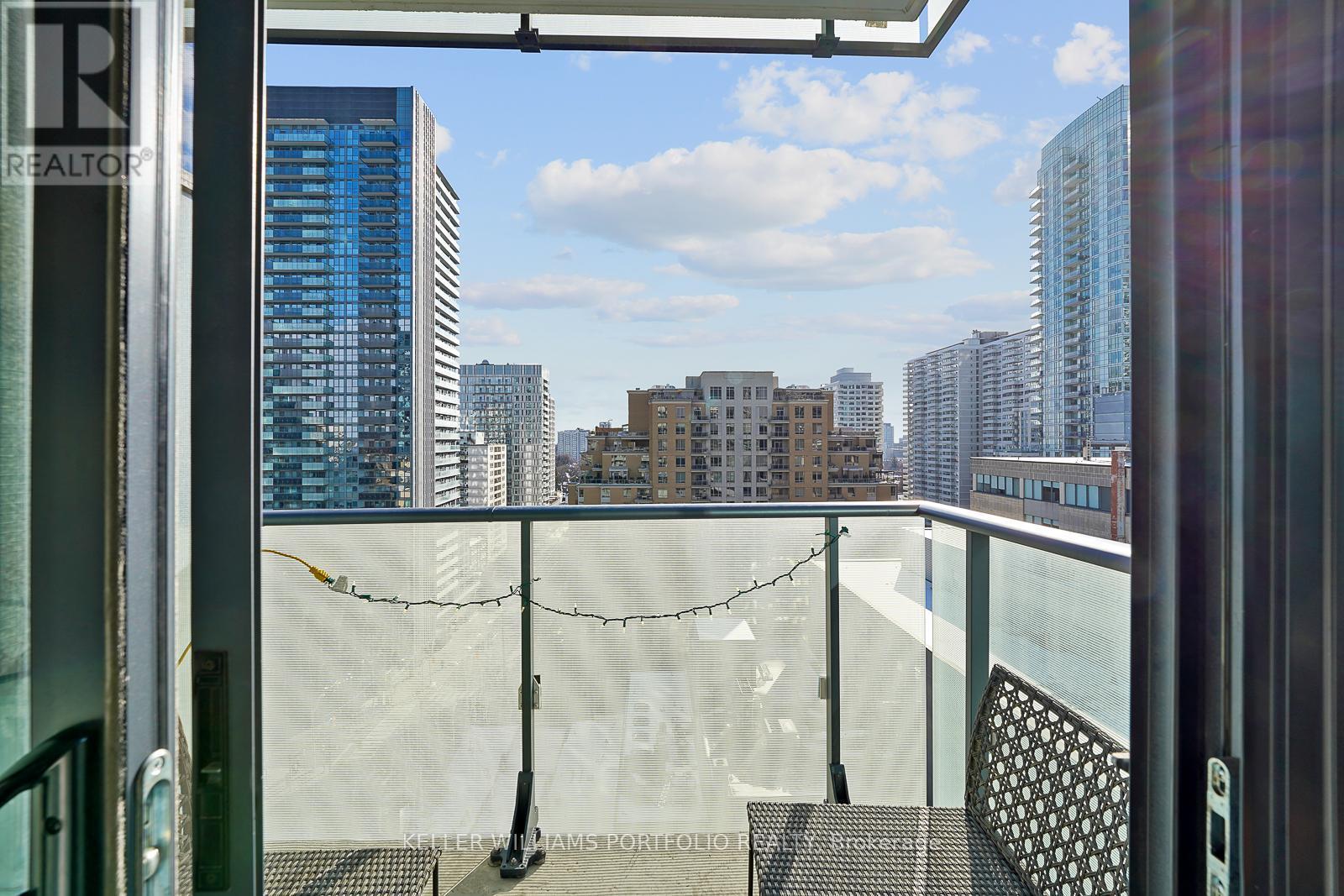 1512 - 161 Roehampton Avenue, Toronto, ON - Outdoor With Balcony