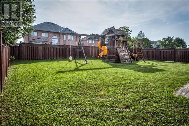 34 Odessa Crescent, Markham, ON - Outdoor