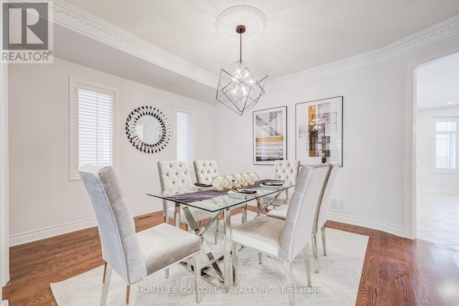34 Odessa Crescent, Markham, ON - Indoor Photo Showing Dining Room