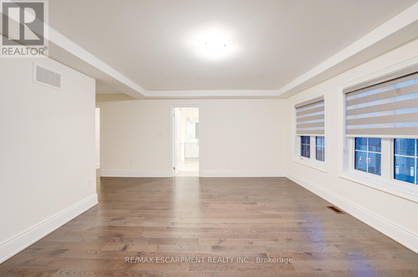 197 Thompson Drive, East Gwillimbury, ON - Indoor Photo Showing Other Room