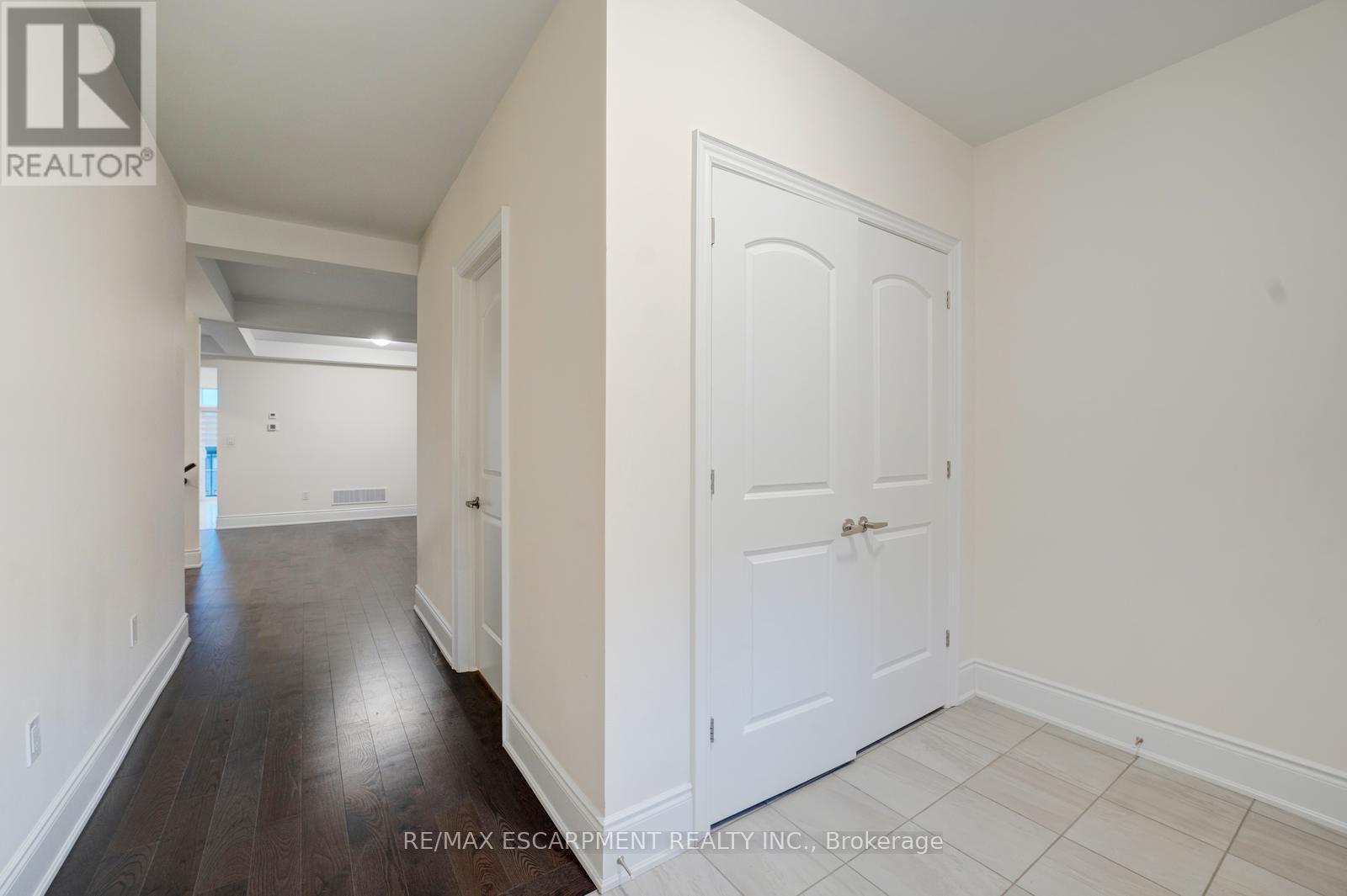 197 Thompson Drive, East Gwillimbury, ON - Indoor Photo Showing Other Room