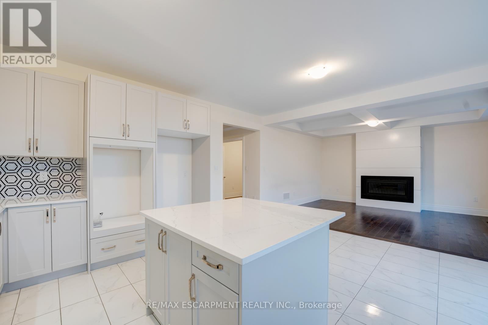 197 Thompson Drive, East Gwillimbury, ON - Indoor