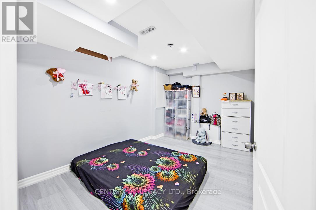 Basement - 21 Mara Crescent, Brampton, ON - Indoor Photo Showing Bedroom