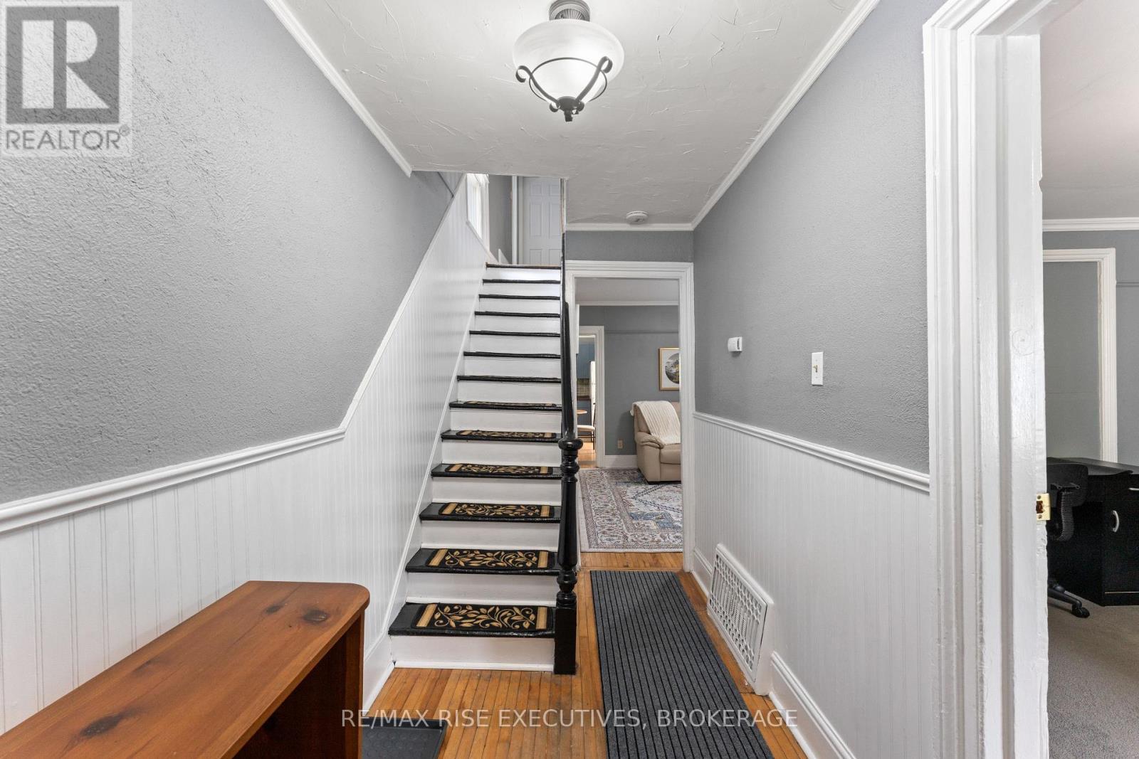 135 Nelson Street, Kingston (Central City East), ON - Indoor Photo Showing Other Room