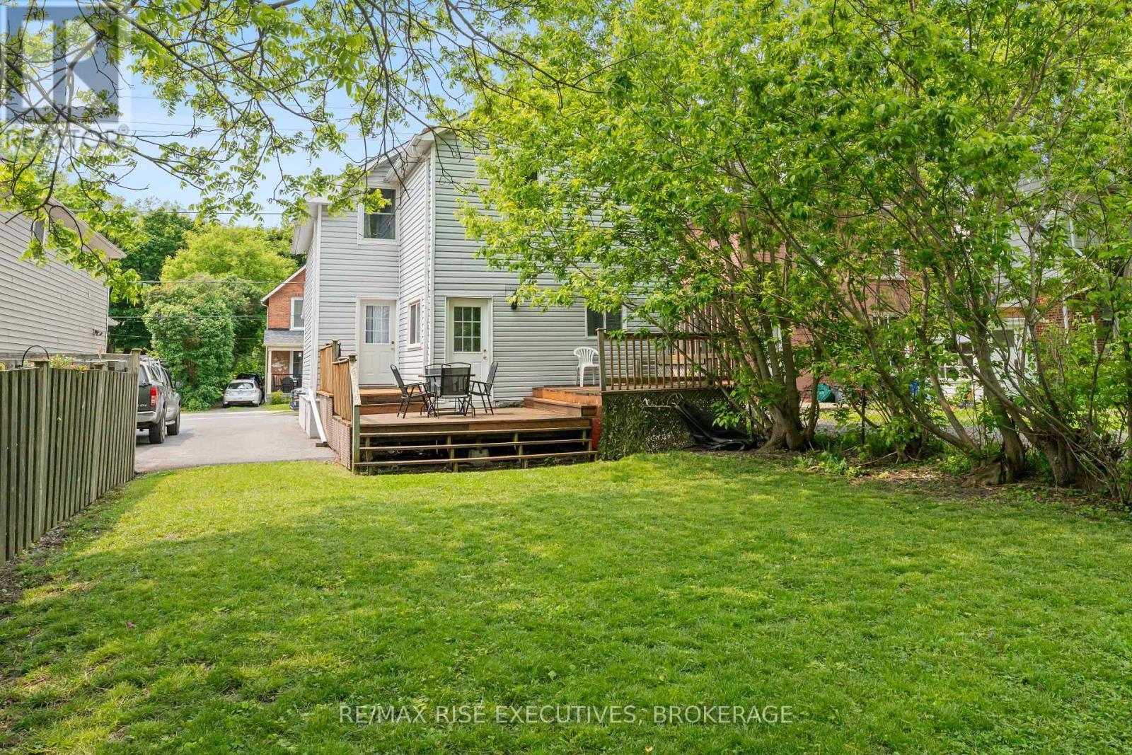 135 Nelson Street, Kingston (Central City East), ON - Outdoor With Deck Patio Veranda