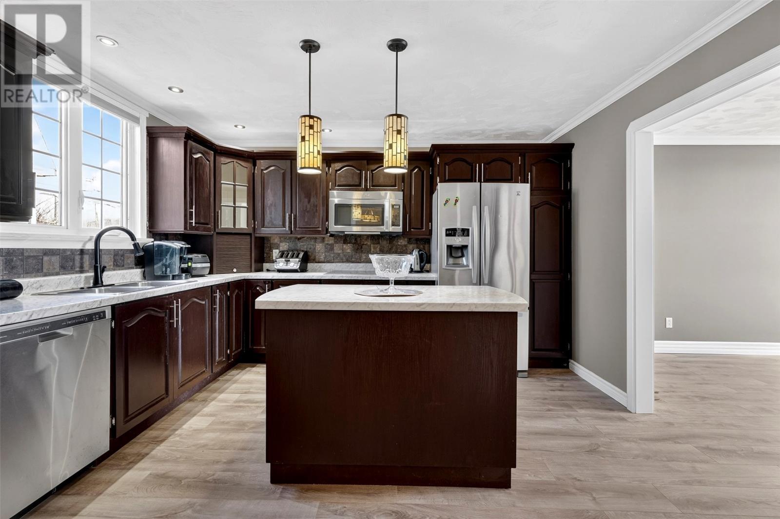 70 Marine Drive, Southern Harbour, NL - Indoor Photo Showing Kitchen With Upgraded Kitchen