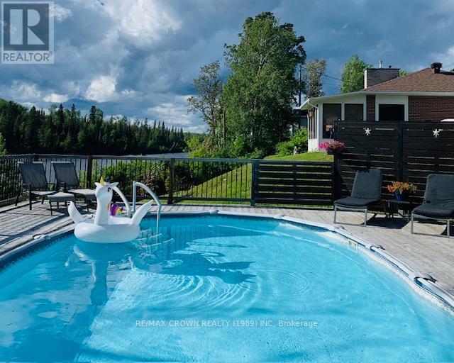 17 A Park Crescent, Kapuskasing, ON - Outdoor With In Ground Pool