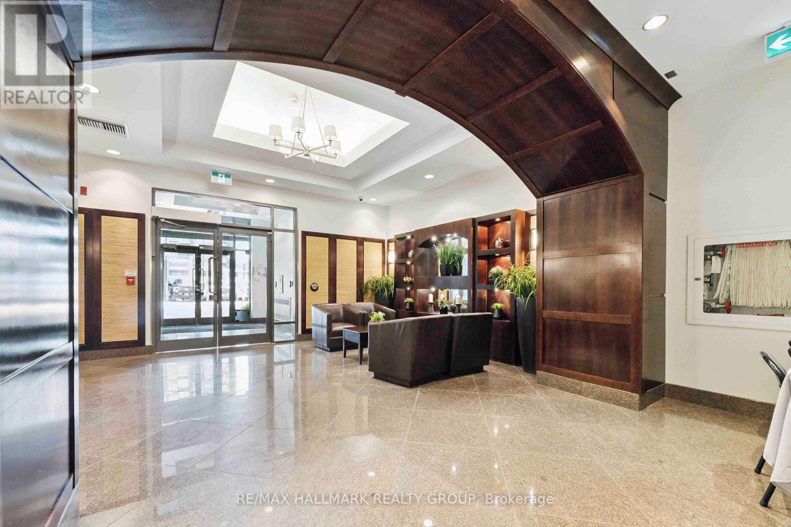 204 - 200 Besserer Street, Ottawa, ON - Indoor Photo Showing Other Room