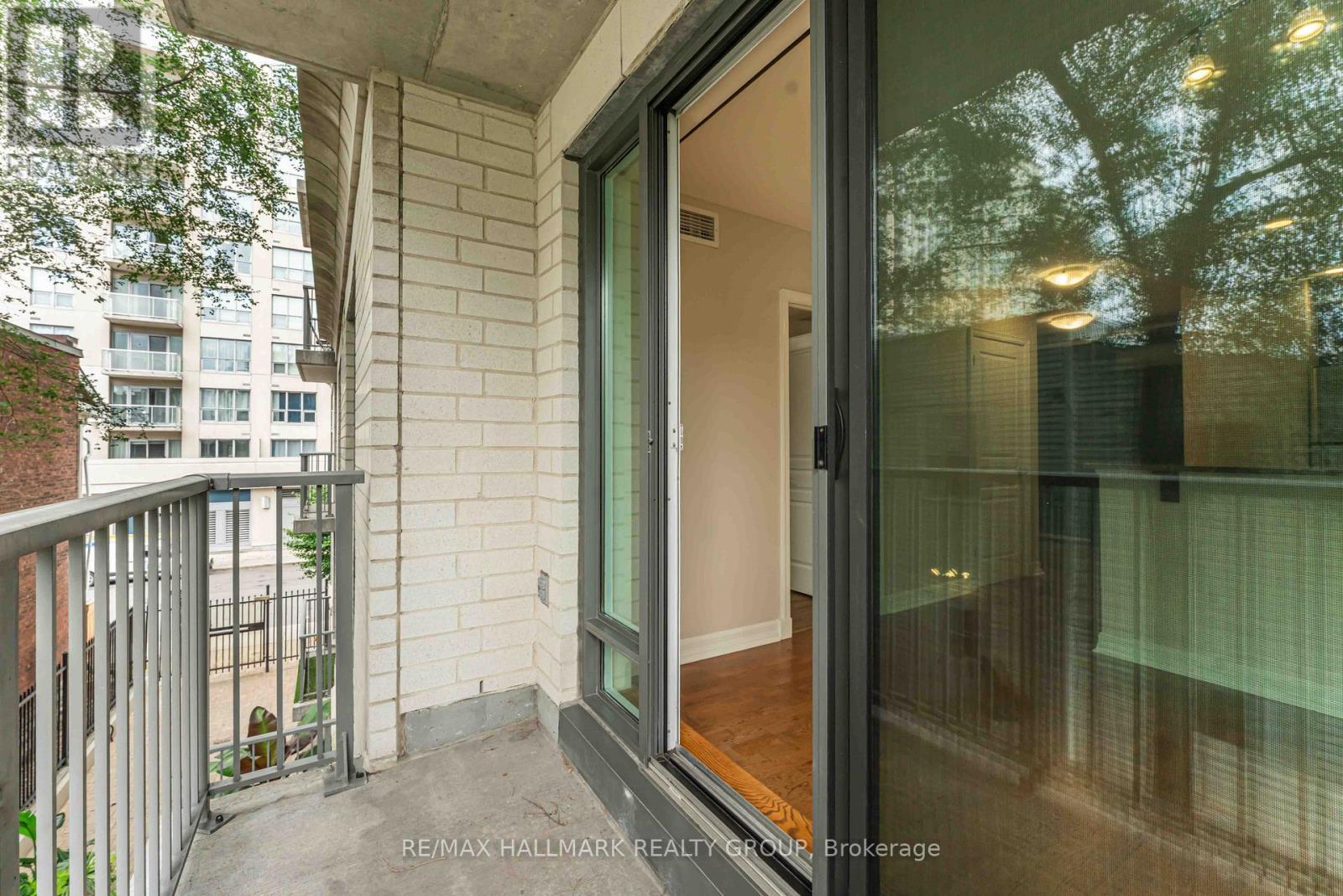 204 - 200 Besserer Street, Ottawa, ON - Outdoor With Balcony With Exterior