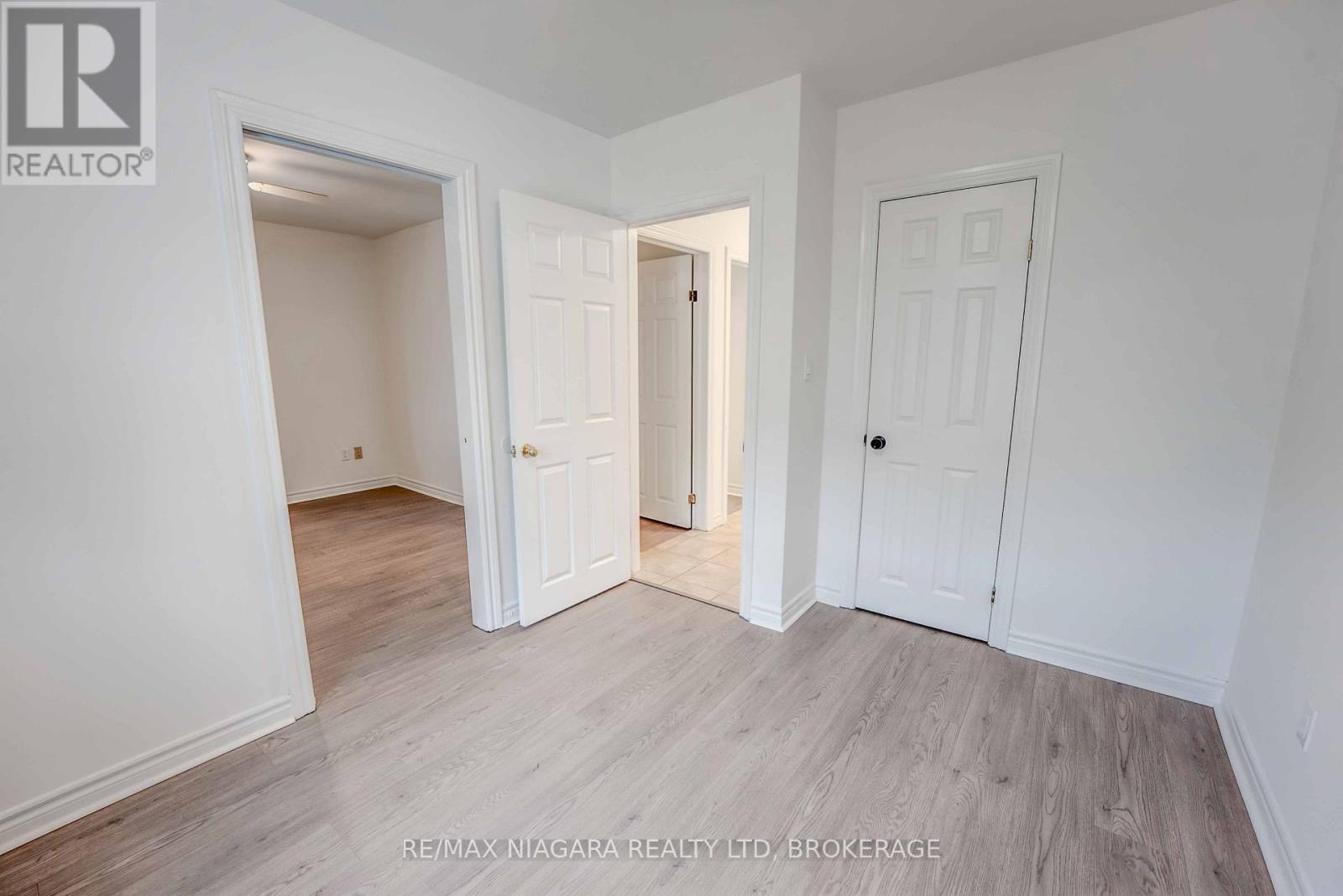 5 St Peter Street, St. Catharines (Burleigh Hill), ON - Indoor Photo Showing Other Room