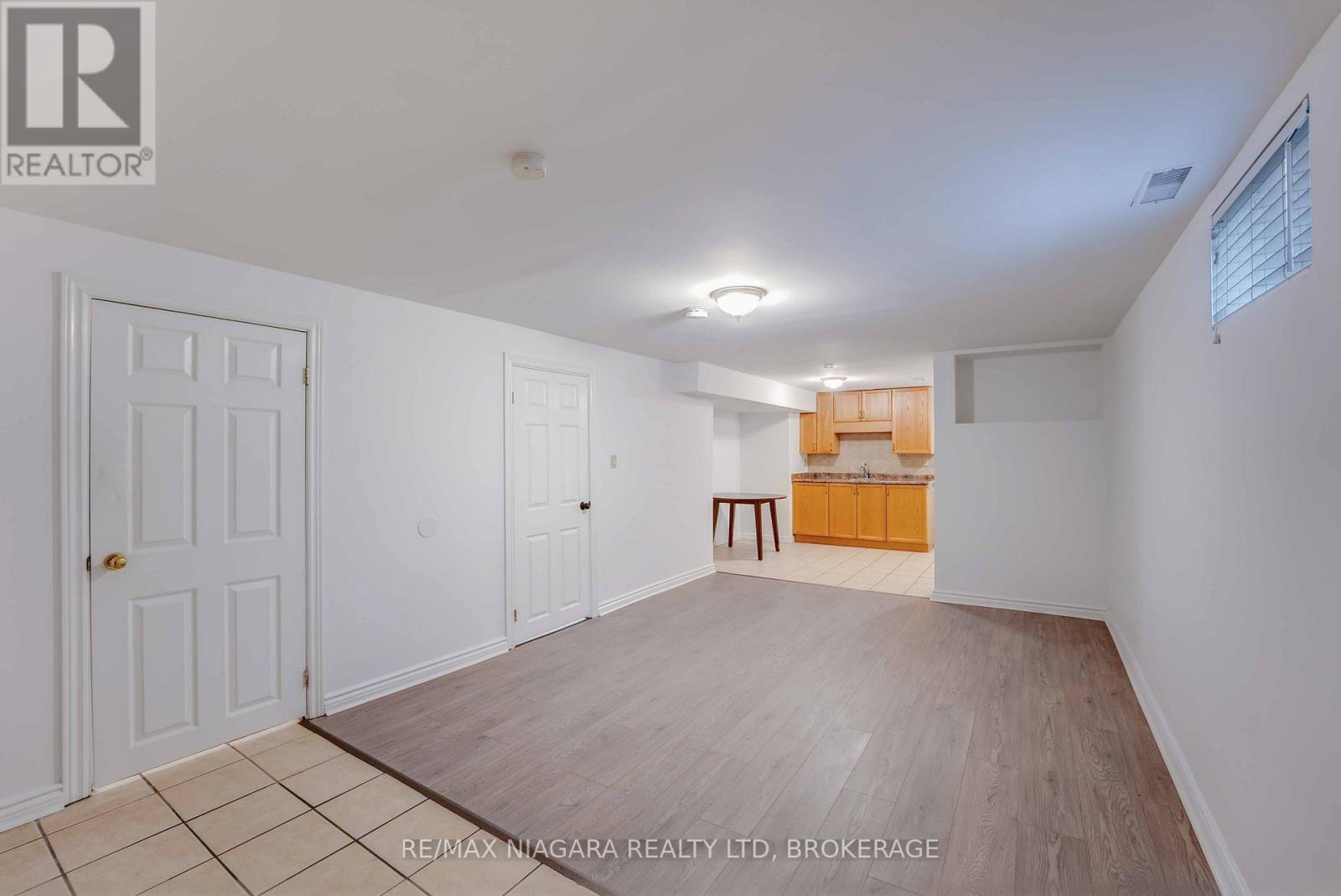 5 St Peter Street, St. Catharines (Burleigh Hill), ON - Indoor Photo Showing Other Room