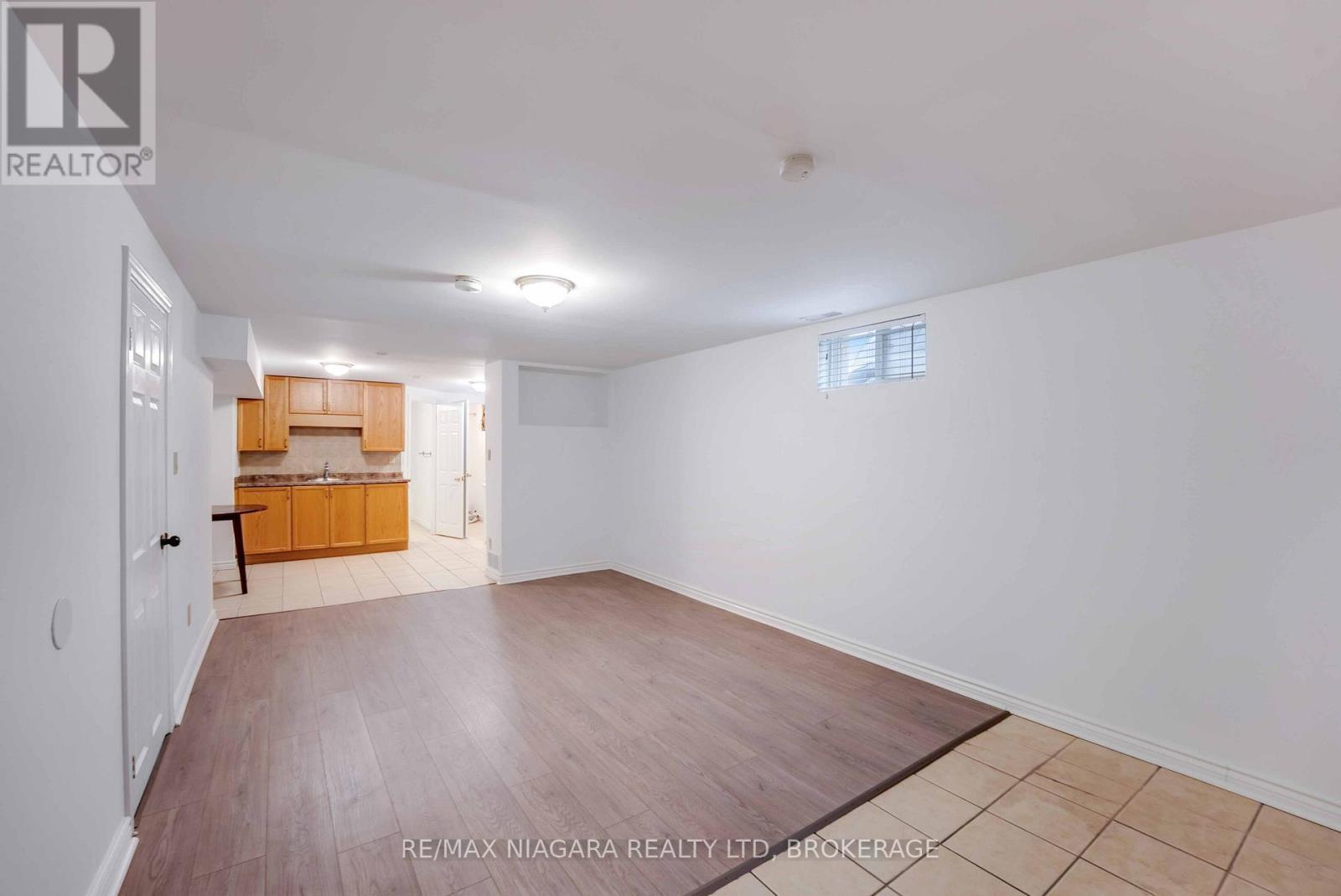 5 St Peter Street, St. Catharines (Burleigh Hill), ON - Indoor Photo Showing Other Room