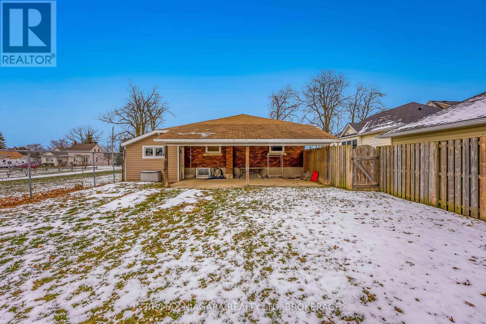5 St Peter Street, St. Catharines (Burleigh Hill), ON - Outdoor With Deck Patio Veranda