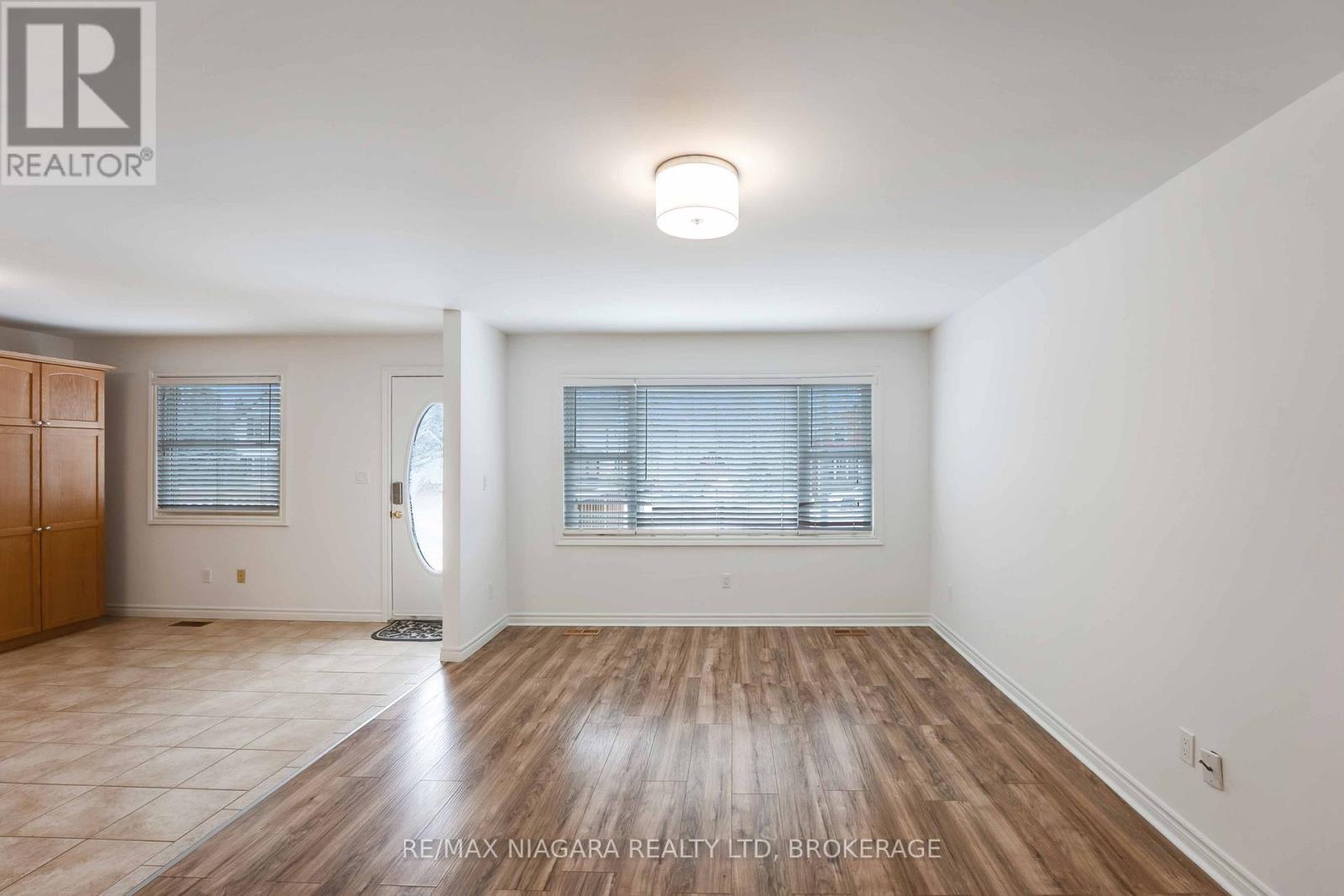 5 St Peter Street, St. Catharines (Burleigh Hill), ON - Indoor Photo Showing Other Room