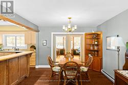 Seamless flow from Dining area to... -