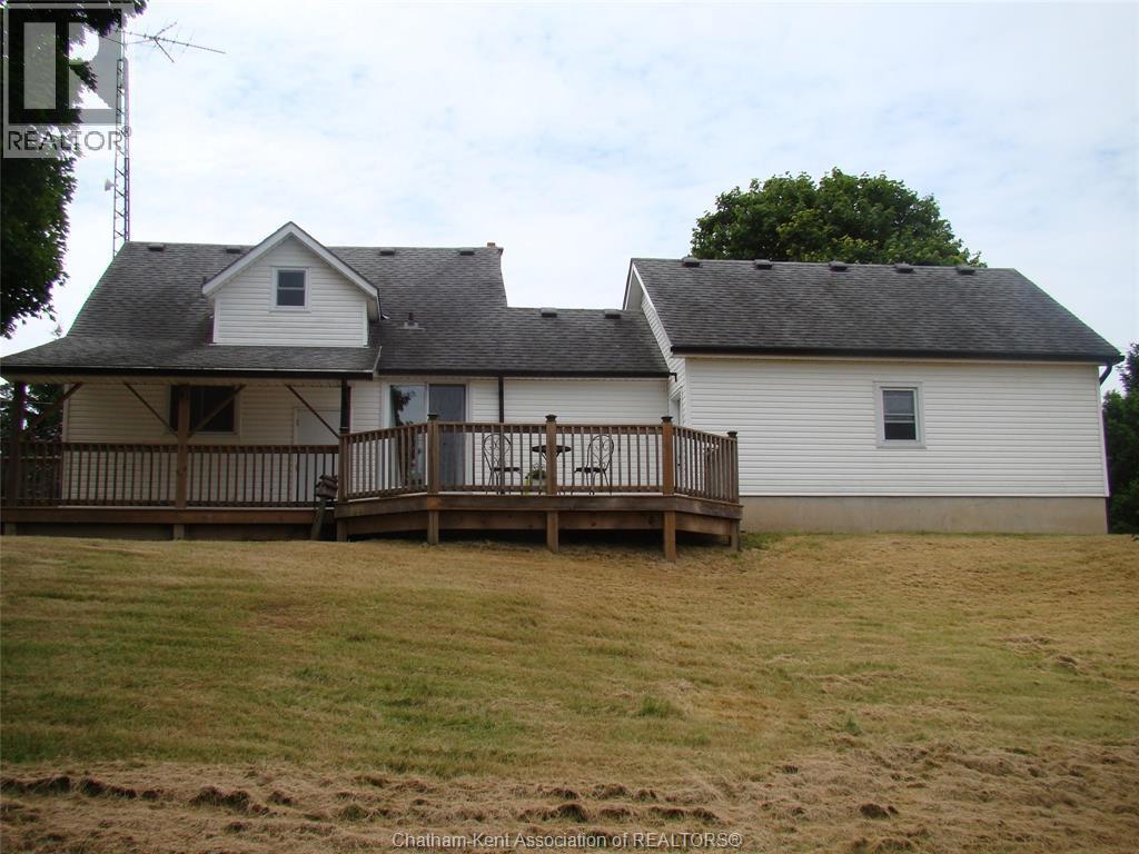 7914 Haggerty Road, Dawn-Euphemia, ON - Outdoor With Deck Patio Veranda