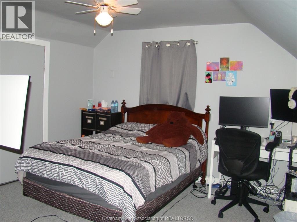 7914 Haggerty Road, Dawn-Euphemia, ON - Indoor Photo Showing Bedroom