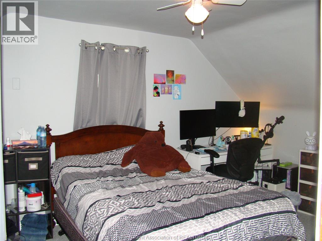7914 Haggerty Road, Dawn-Euphemia, ON - Indoor Photo Showing Bedroom