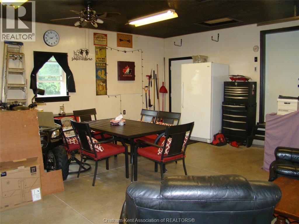 7914 Haggerty Road, Dawn-Euphemia, ON - Indoor