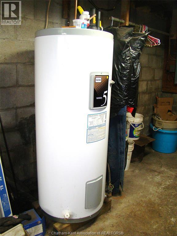 7914 Haggerty Road, Dawn-Euphemia, ON - Indoor Photo Showing Basement