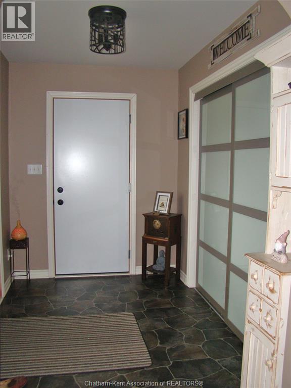 7914 Haggerty Road, Dawn-Euphemia, ON - Indoor Photo Showing Other Room