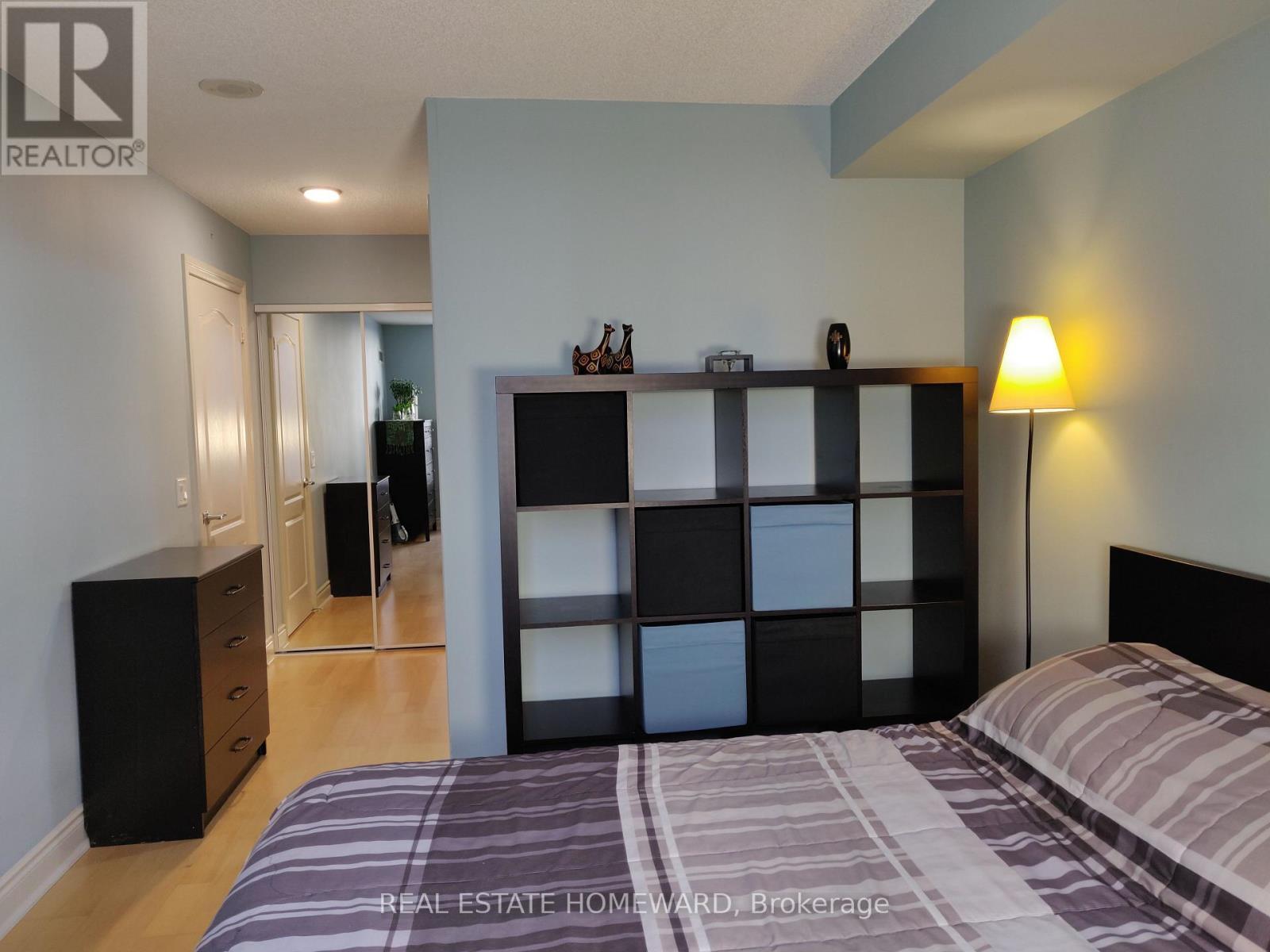 607 - 1103 Leslie Street, Toronto, ON - Indoor Photo Showing Bedroom