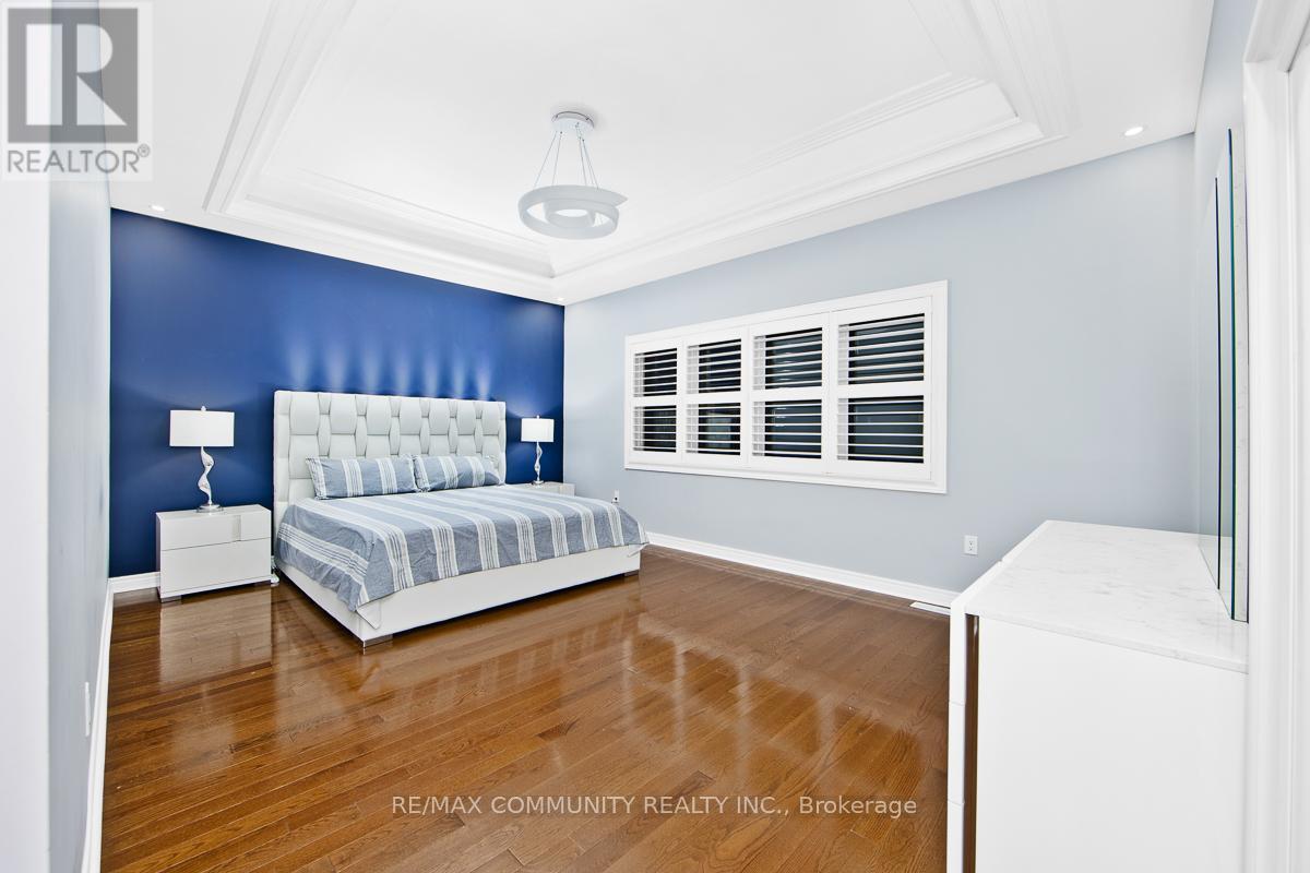 7 Seager Street, Richmond Hill, ON - Indoor Photo Showing Bedroom