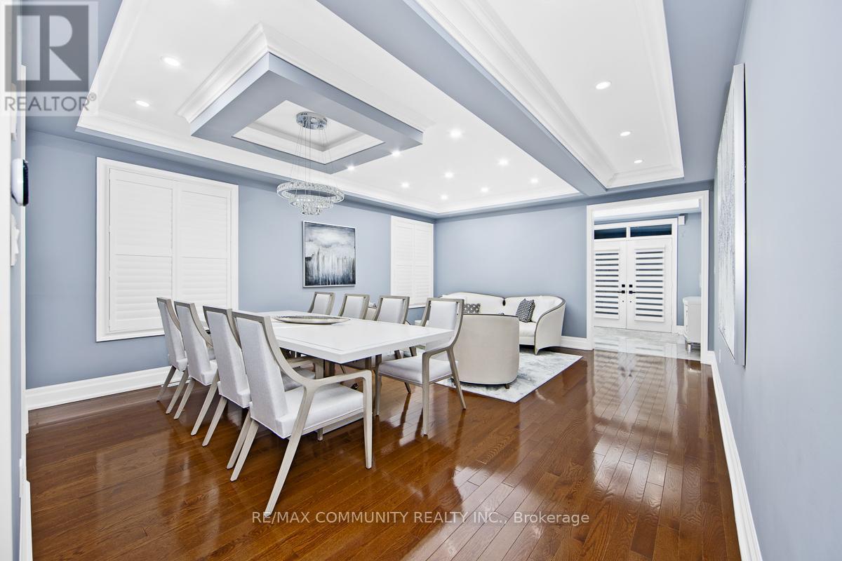 7 Seager Street, Richmond Hill, ON - Indoor Photo Showing Dining Room