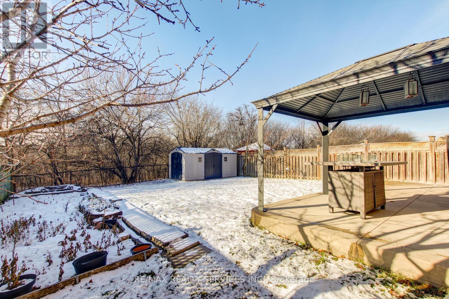 38 Cape Dorset Crescent, Brampton, ON - Outdoor