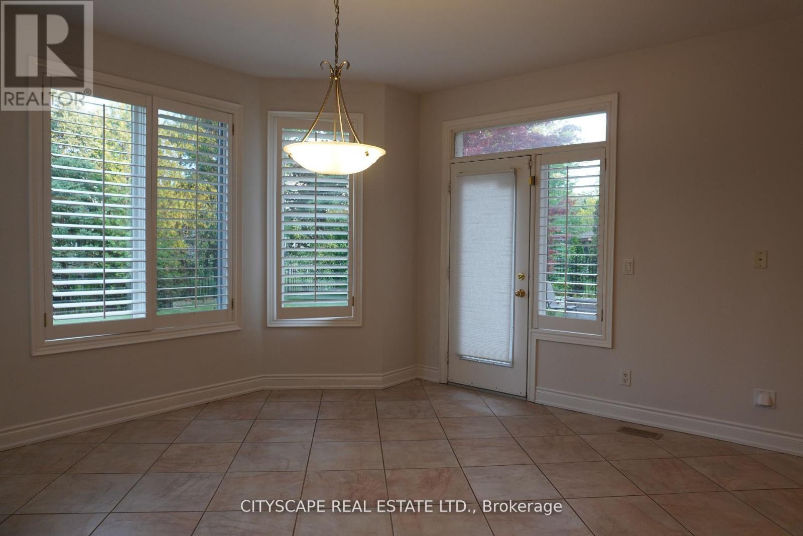 536 Canyon Street, Mississauga, ON - Indoor Photo Showing Other Room