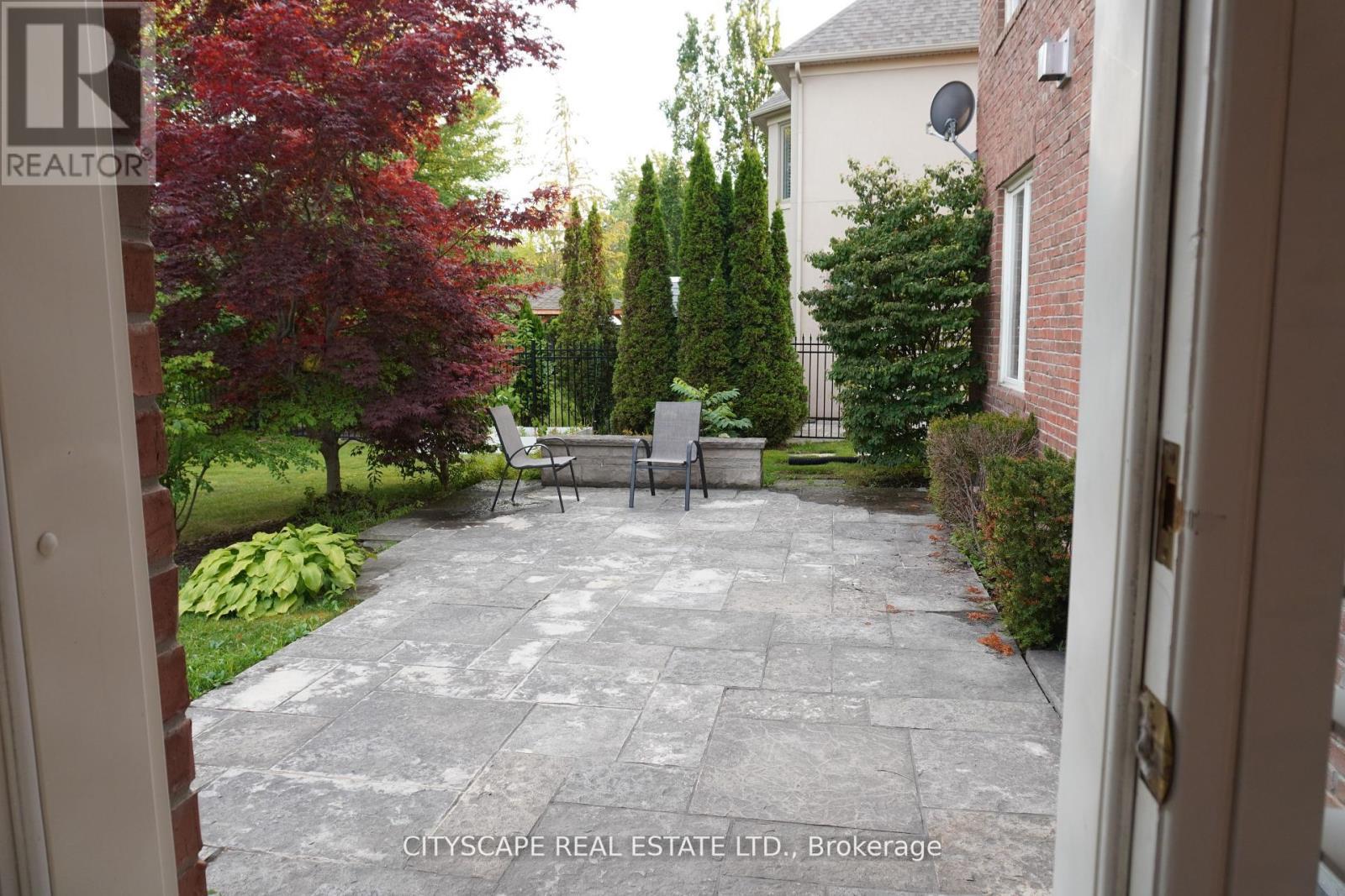 536 Canyon Street, Mississauga, ON - Outdoor