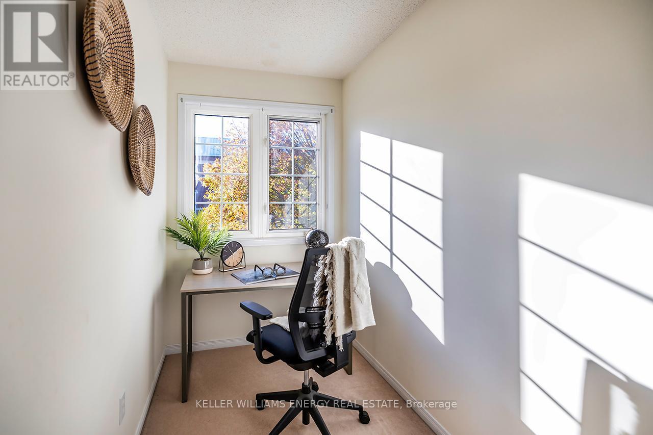 1210 Ormond Drive, Oshawa (Samac), ON - Indoor Photo Showing Office