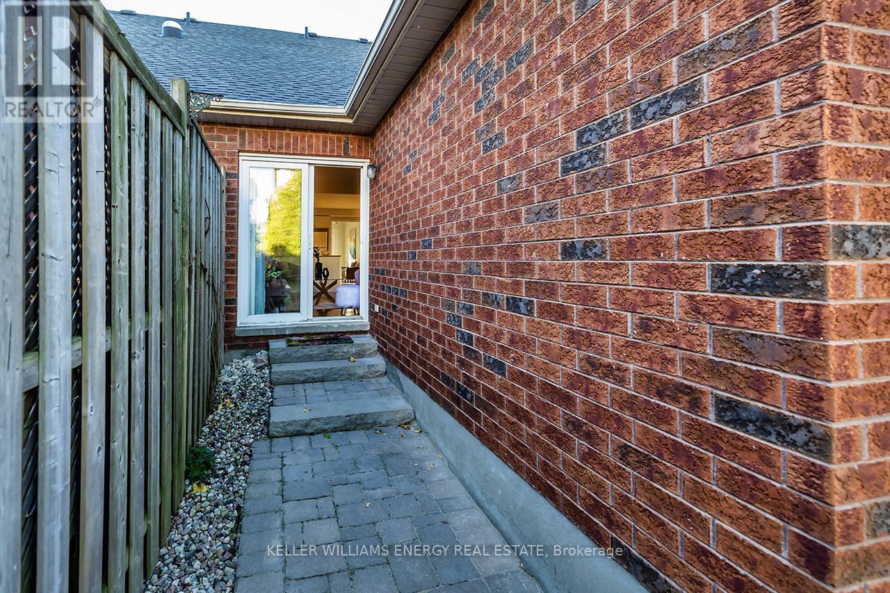 Walk out from living room - 1210 Ormond Drive, Oshawa (Samac), ON - Photo Showing Other Room