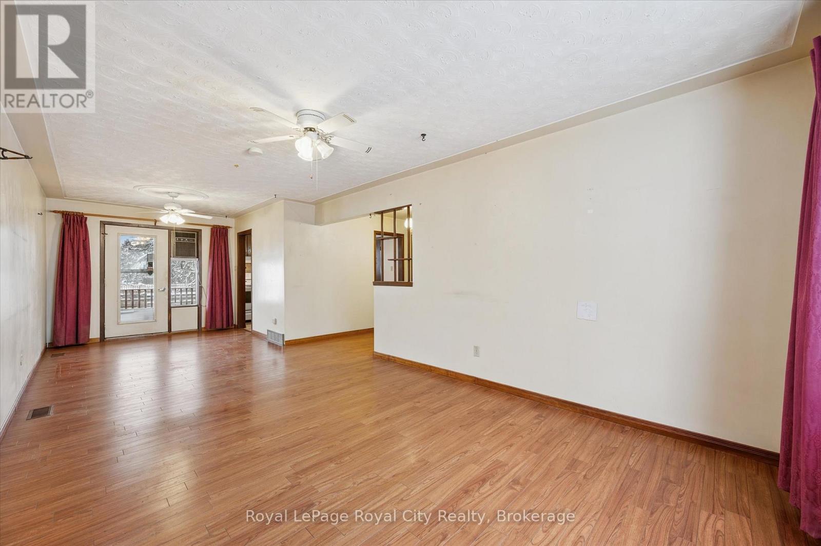 224 Delhi Street, Guelph (General Hospital), ON - Indoor Photo Showing Other Room