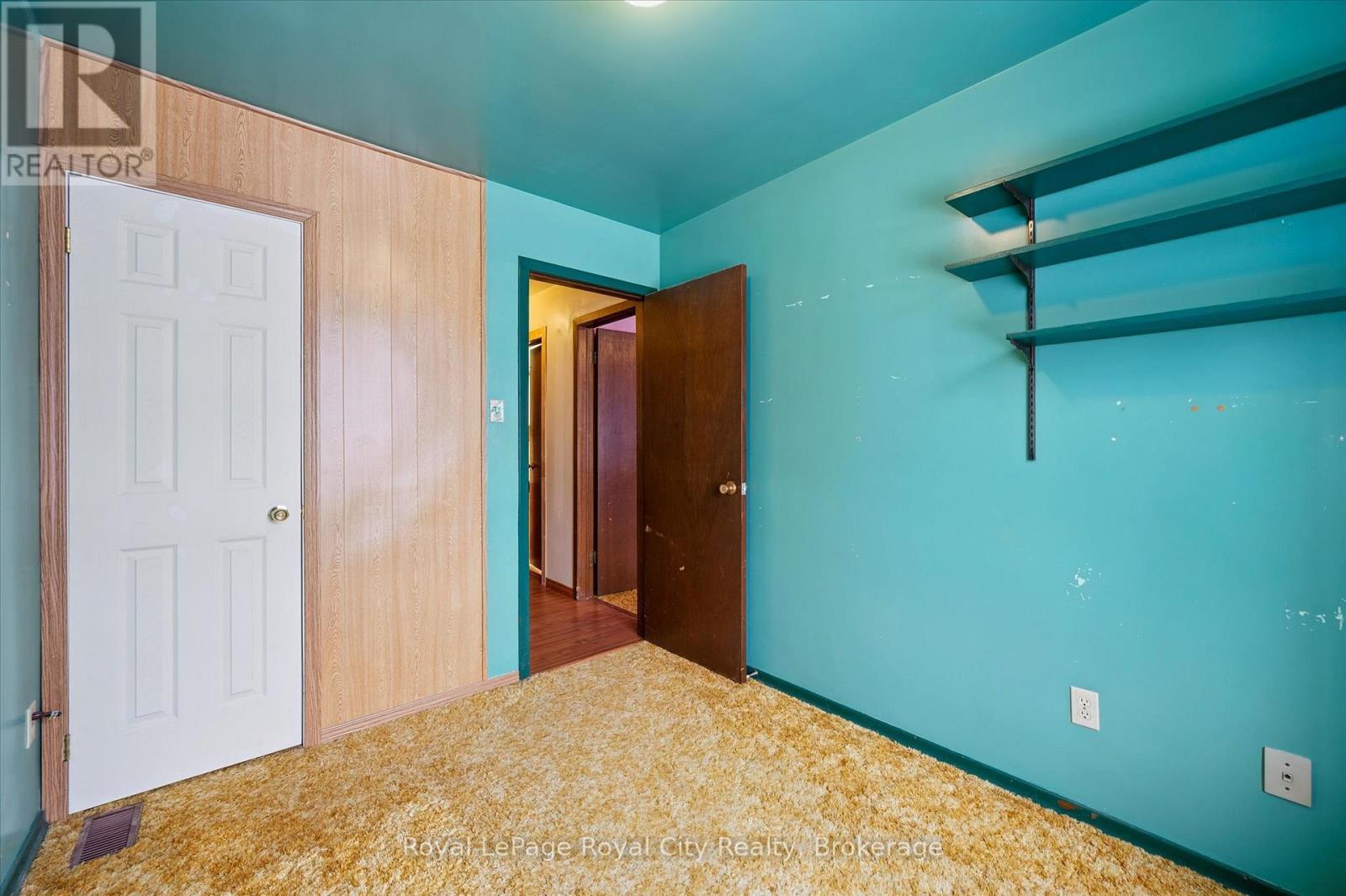 224 Delhi Street, Guelph (General Hospital), ON - Indoor