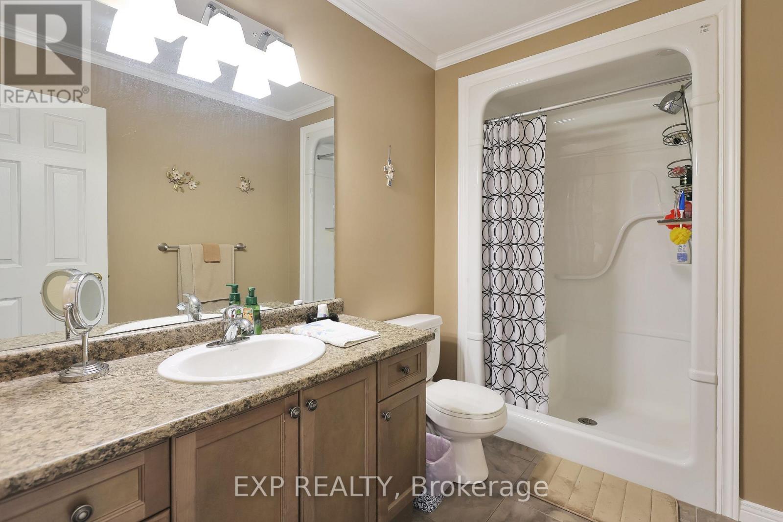 10 Lilyvalley Lane, Hamilton, ON