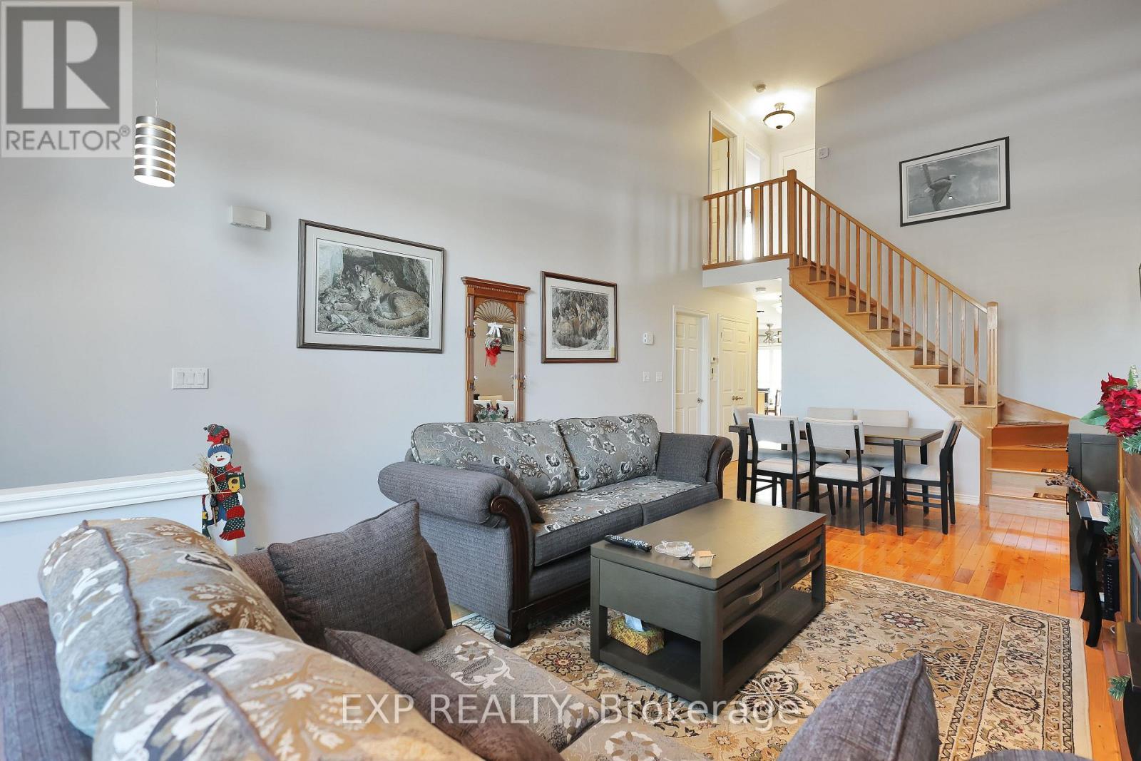 10 Lilyvalley Lane, Hamilton, ON