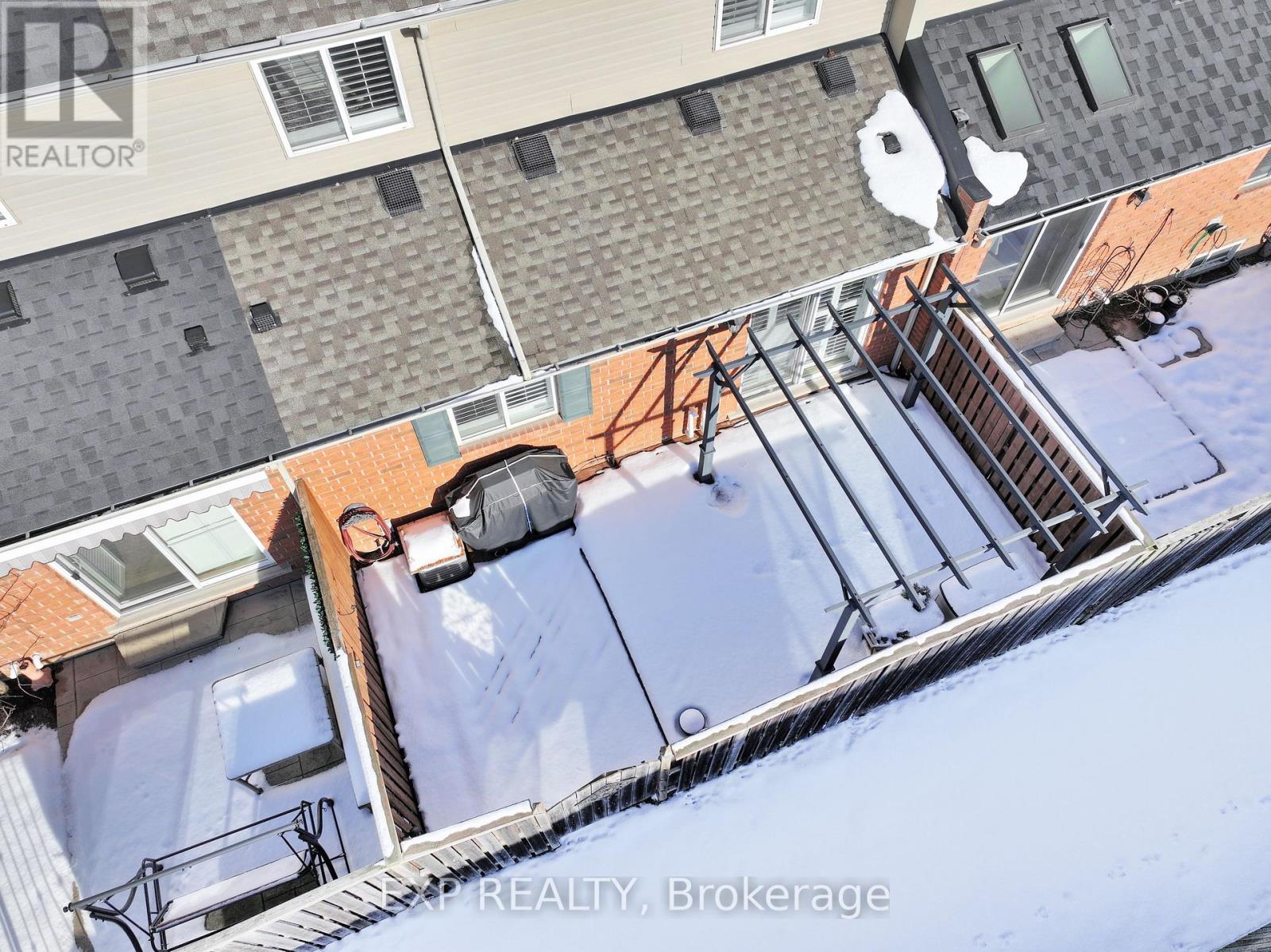 10 Lilyvalley Lane, Hamilton, ON