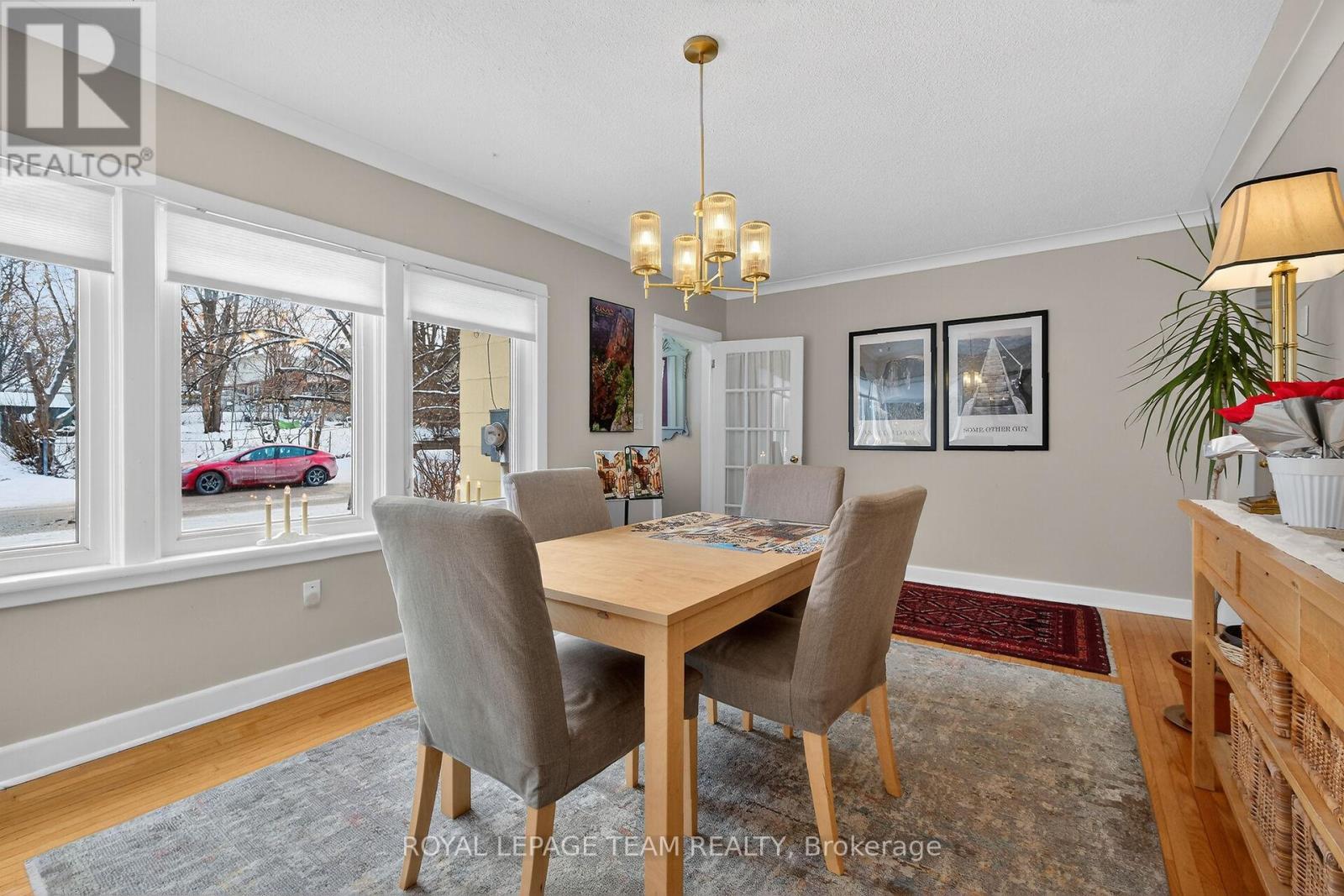 97 Woodward Street, Carleton Place, ON - Indoor Photo Showing Dining Room