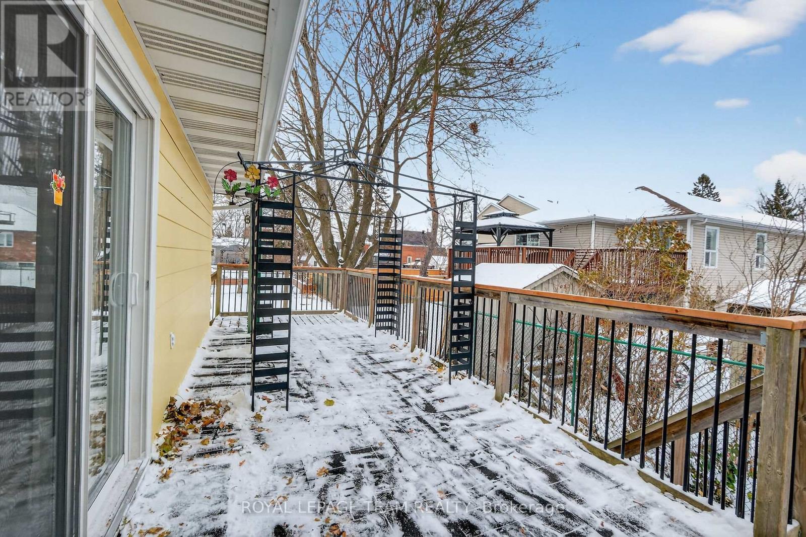 Gazebo included - 97 Woodward Street, Carleton Place, ON - Outdoor