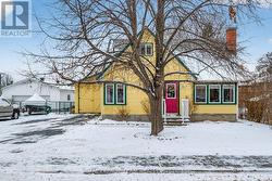 Larger than it looks! -