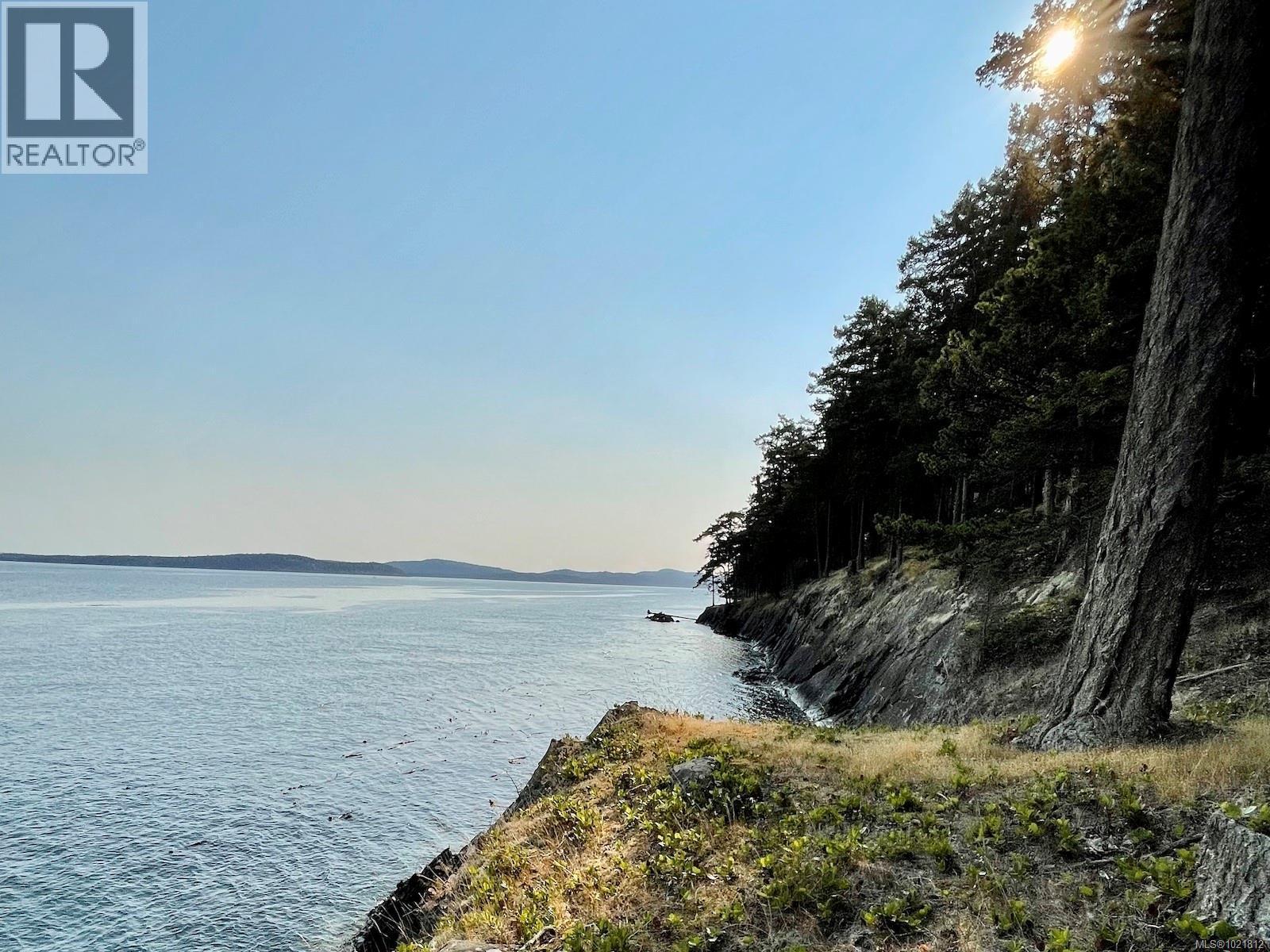 1324 Greenleaf Lane, Sidney Island, BC