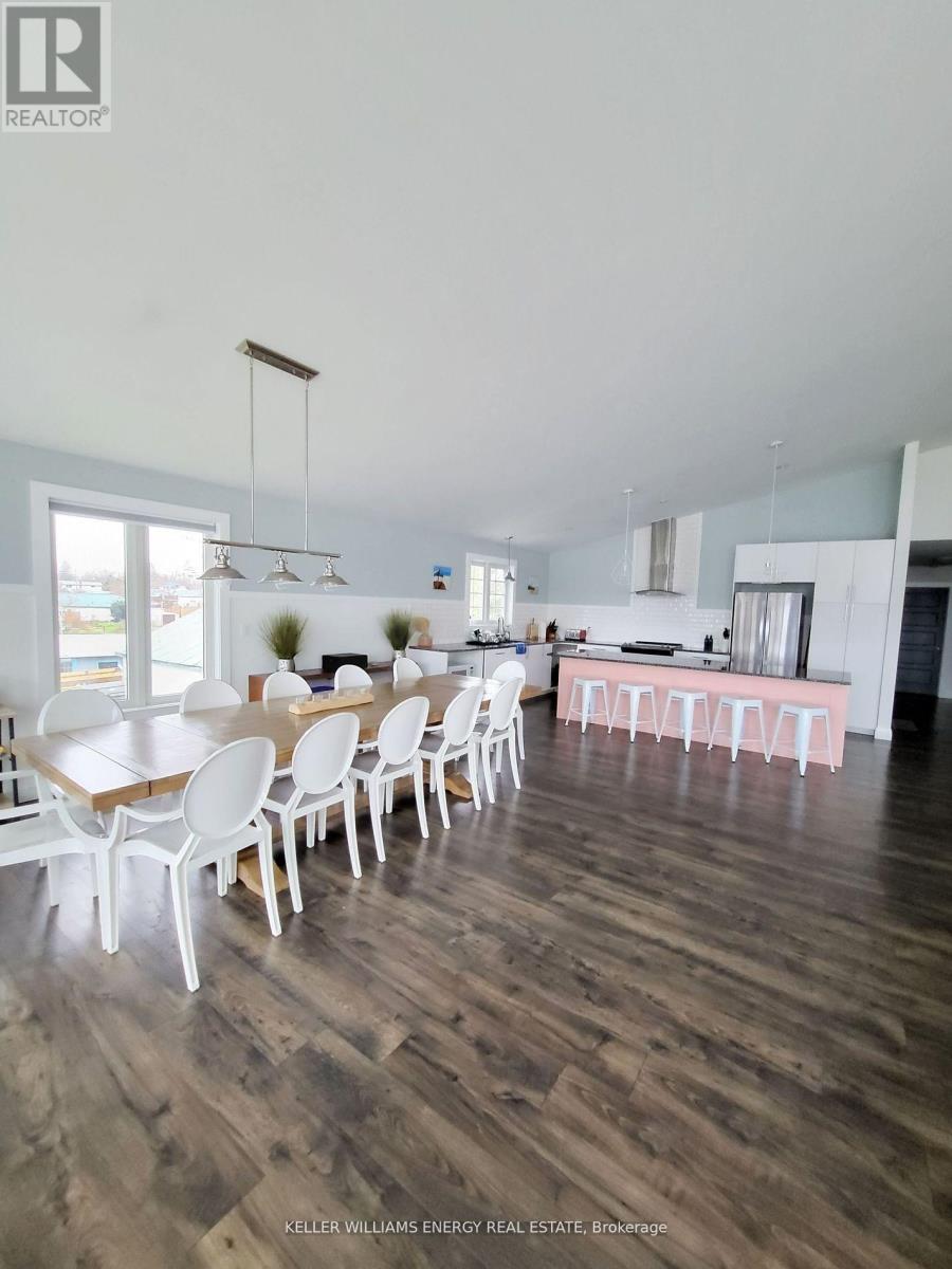 Suite 2 - 153 Wellington Main Street, Prince Edward County (Wellington Ward), ON