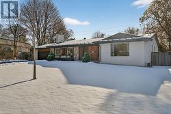 5 SULGRAVE CRESCENT Toronto, ON M2L 1W5