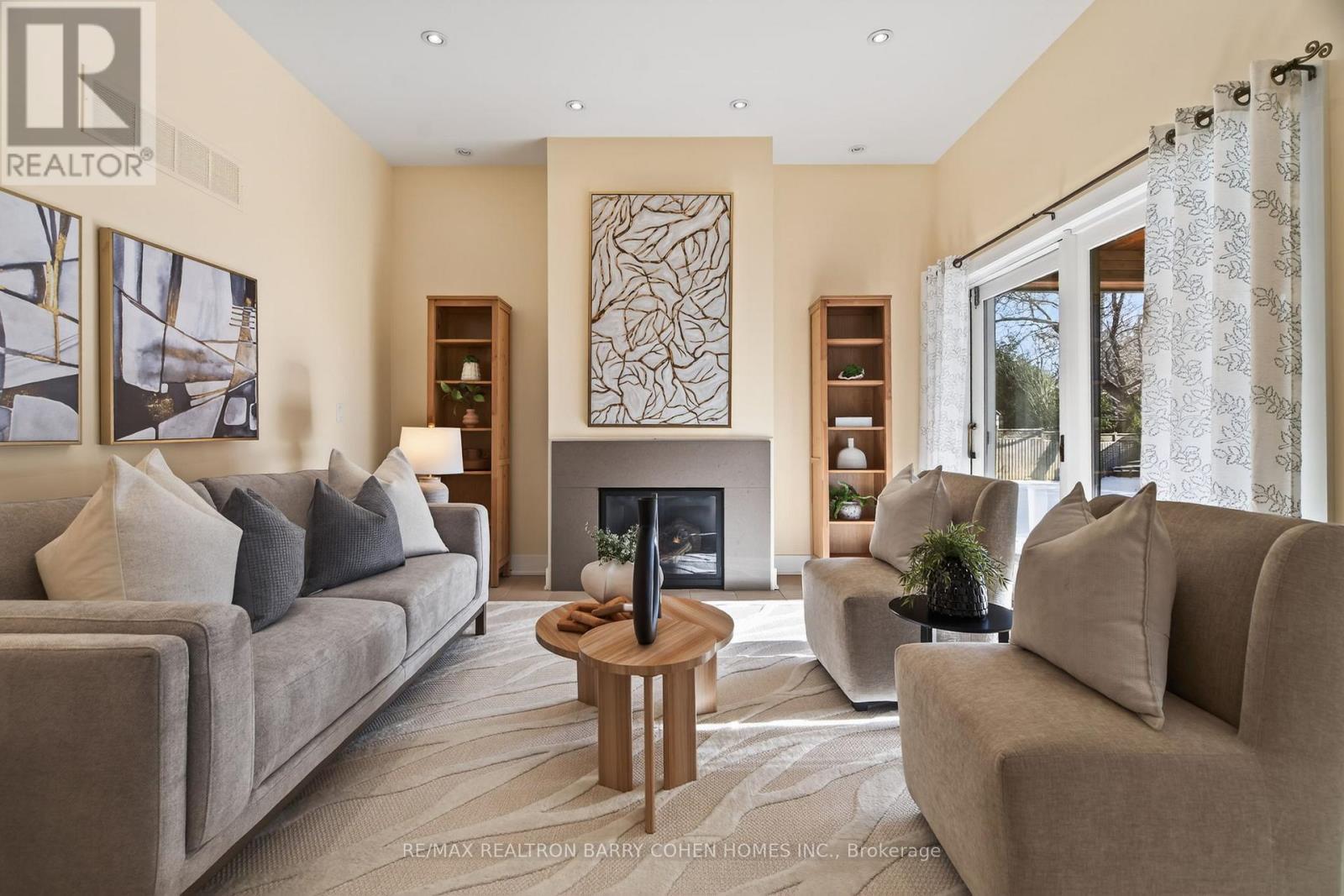 5 Sulgrave Crescent, Toronto, ON - Indoor Photo Showing Living Room With Fireplace